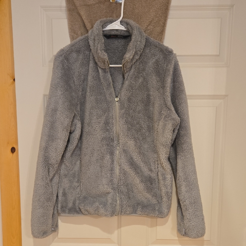 Cozy Gray Fleece Jacket